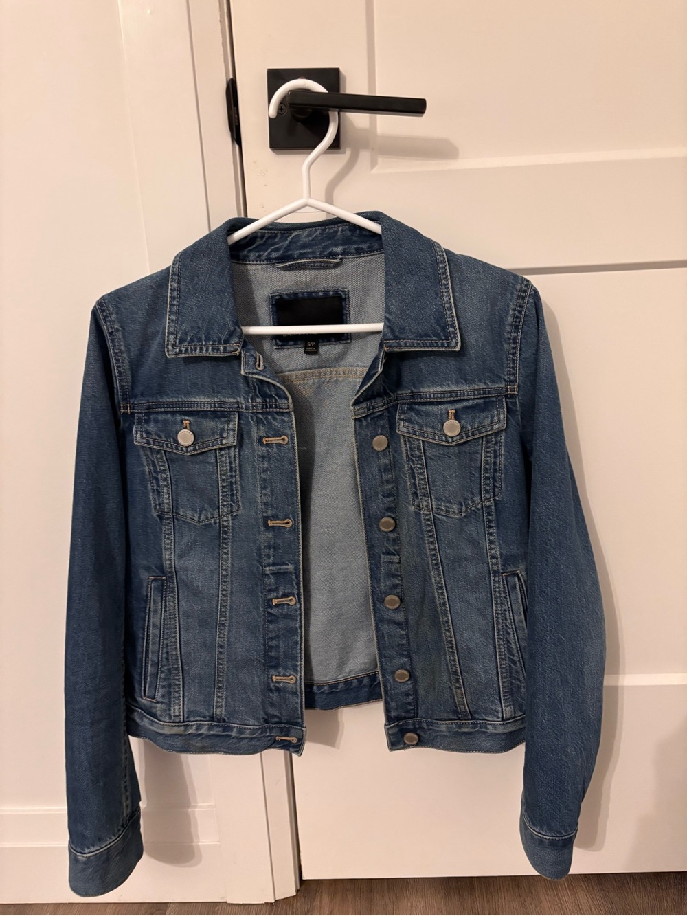 Banana Republic Denim Jacket in Medium Blue